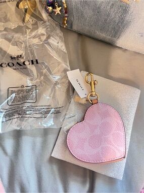 Coach Powder Pink Heart Coin Pouch Signature Canvas Leather Keychain
